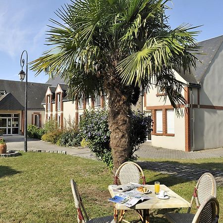 Logis Hotel Restaurant Du Labrador Saint-Benoît-sur-Loire Exteriér fotografie