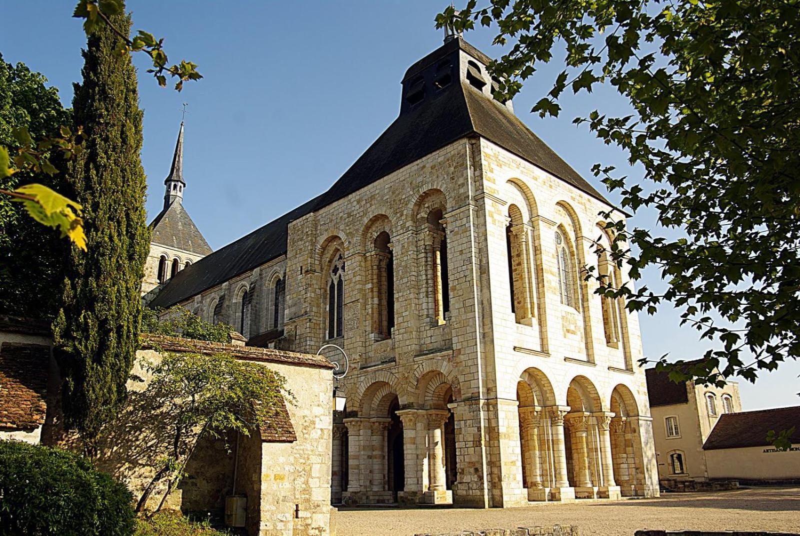 Logis Hotel Restaurant Du Labrador Saint-Benoît-sur-Loire Exteriér fotografie